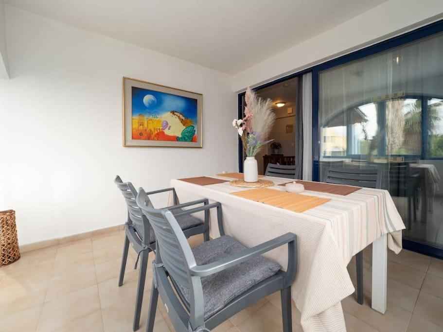 Corfiot Maisonette With Shared Pool - Govino Bay